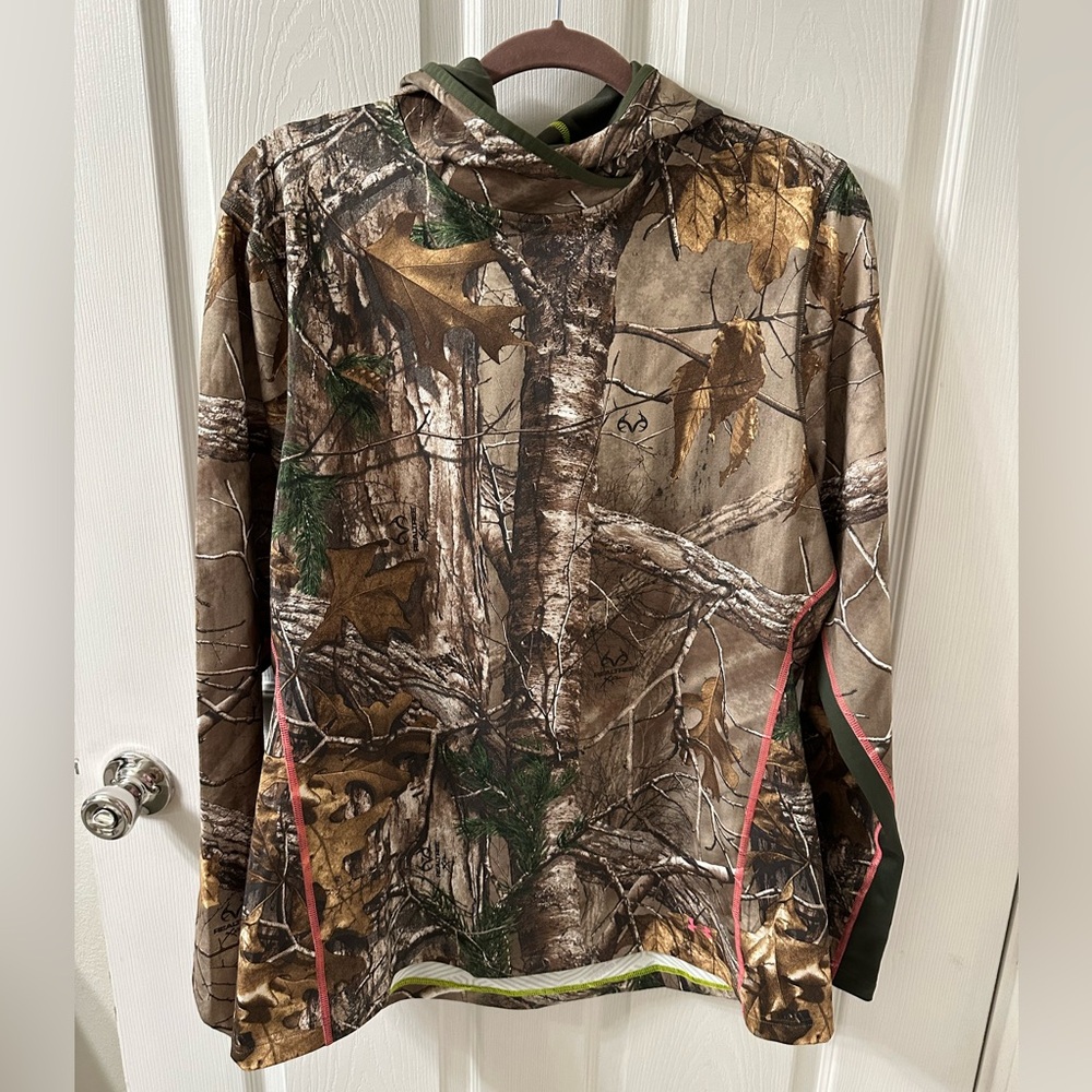Under Armour Scent Control Cold Gear Infared EVO Women’s Hunting Hoodie, fitted